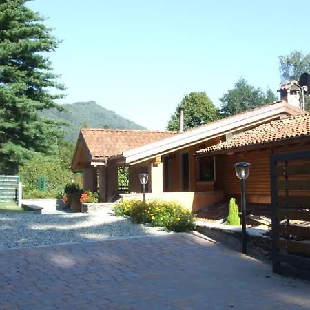 Oda ve Kahvaltı La Casa Nel Bosco *