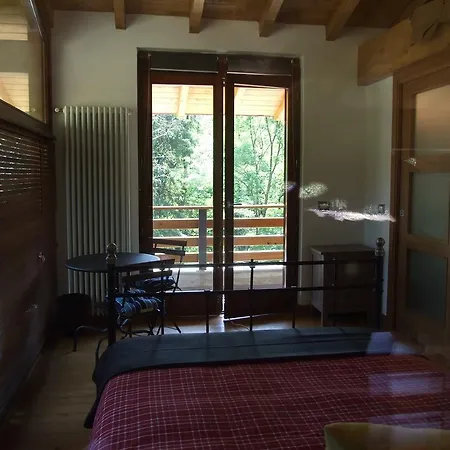 Nocleg ze śniadaniem La Casa Nel Bosco Mergozzo